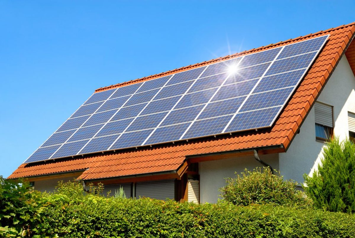 rooftop-solar-panel-1